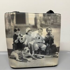 Vintage-Inspired Black and White Shoulder Bag